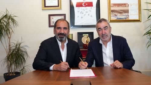 Gaziantepspor eski teknik direktörü Samet Aybaba'ya önemli görev